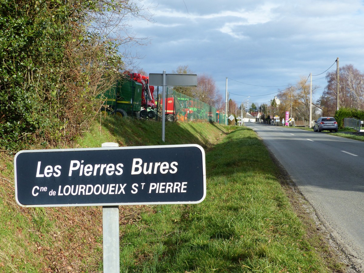 Les Pierres Bures